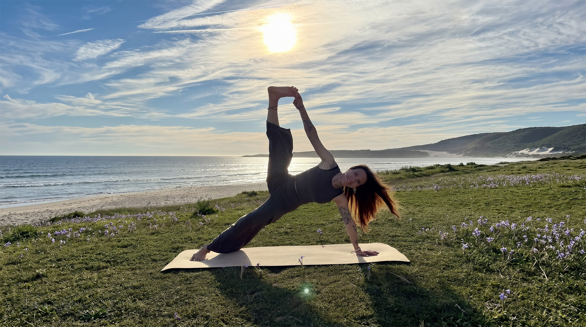 Deni Dobreva Yoga - Sfondo